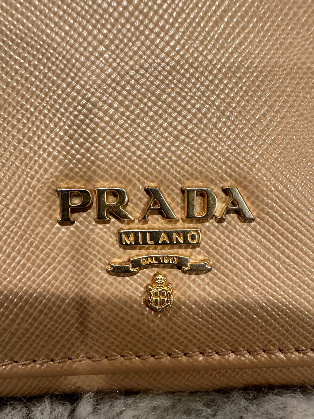 Prada Gold-Logo Saffiano Wallet In Nude Pink